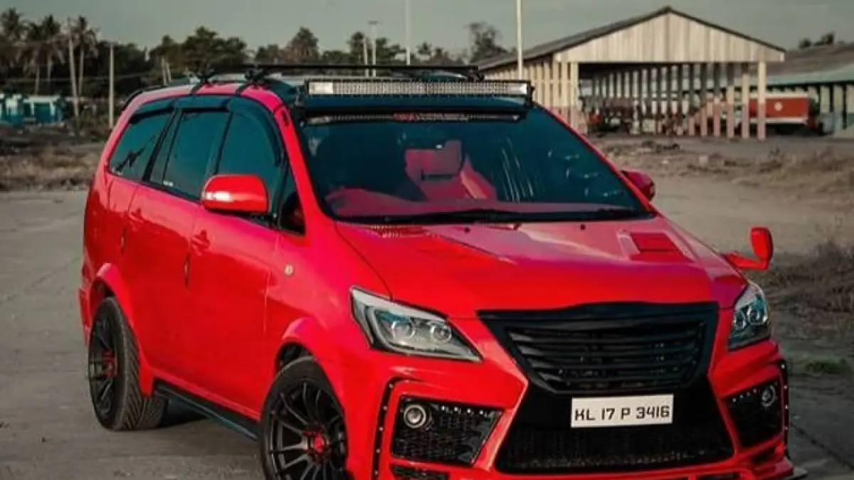 Modifikasi Toyota Innova Reborn dengan TE37, BBK 6 pot, body kit Venturer, kamera 360, dan interior mewah bikin tampilan makin premium.(Pinterest)