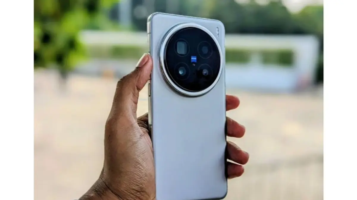 HP kamera terbaik Rp1 jutaan 2026 hadir dengan kamera 50 MP, fitur AI, dan hasil foto tajam. Simak 7 rekomendasi terbaik sebelum menentukan pilihan.(Pinterest)