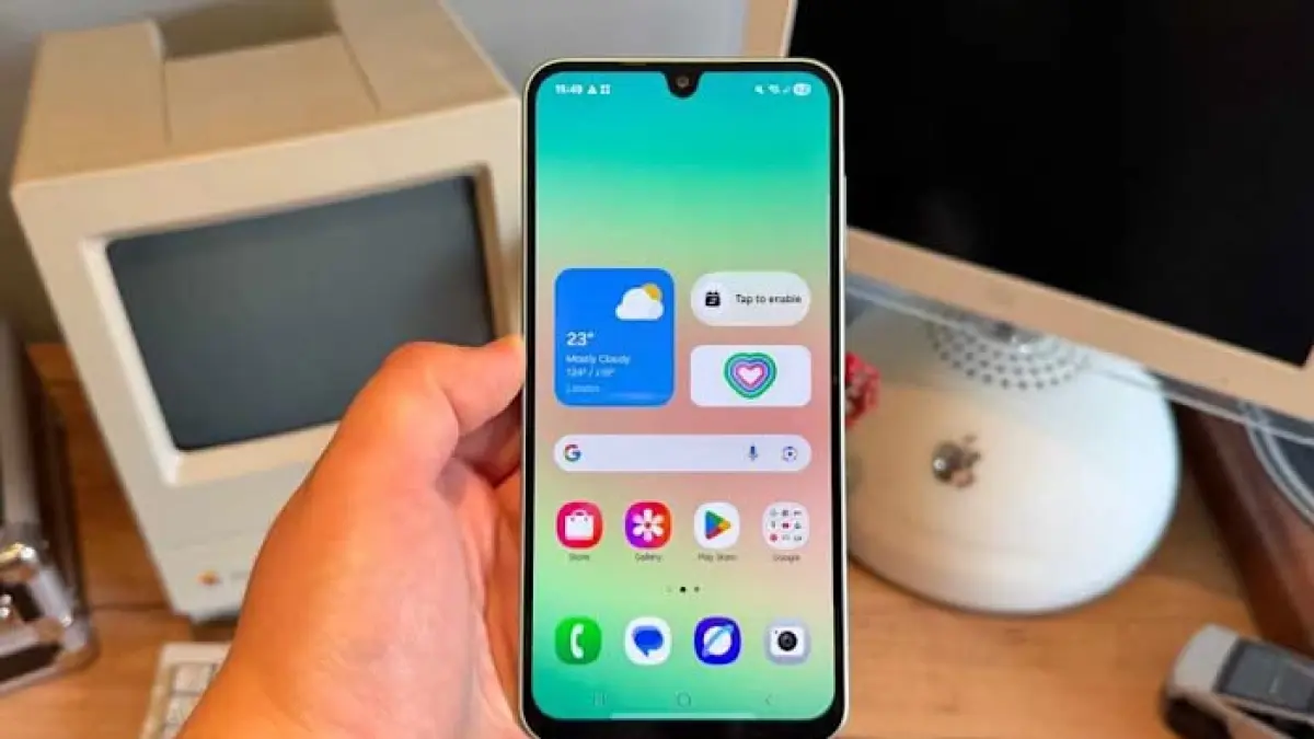 Daftar HP Samsung terbaru 2025 resmi lengkap. Simak spesifikasi Galaxy A07, A56, Z Fold 7, Z Flip 7 hingga Galaxy S25 Ultra sebelum membeli.(pinterest)