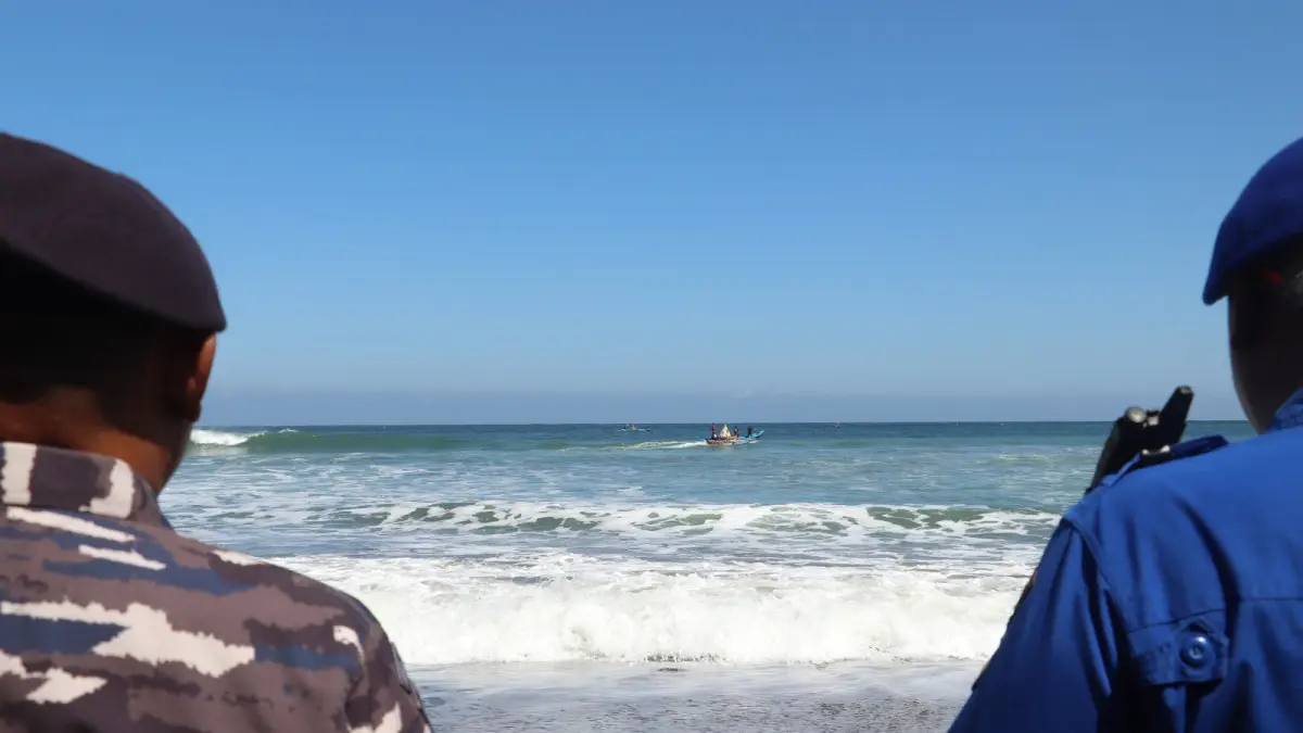 Pendapatan Dari Pantai Serang Lenyap