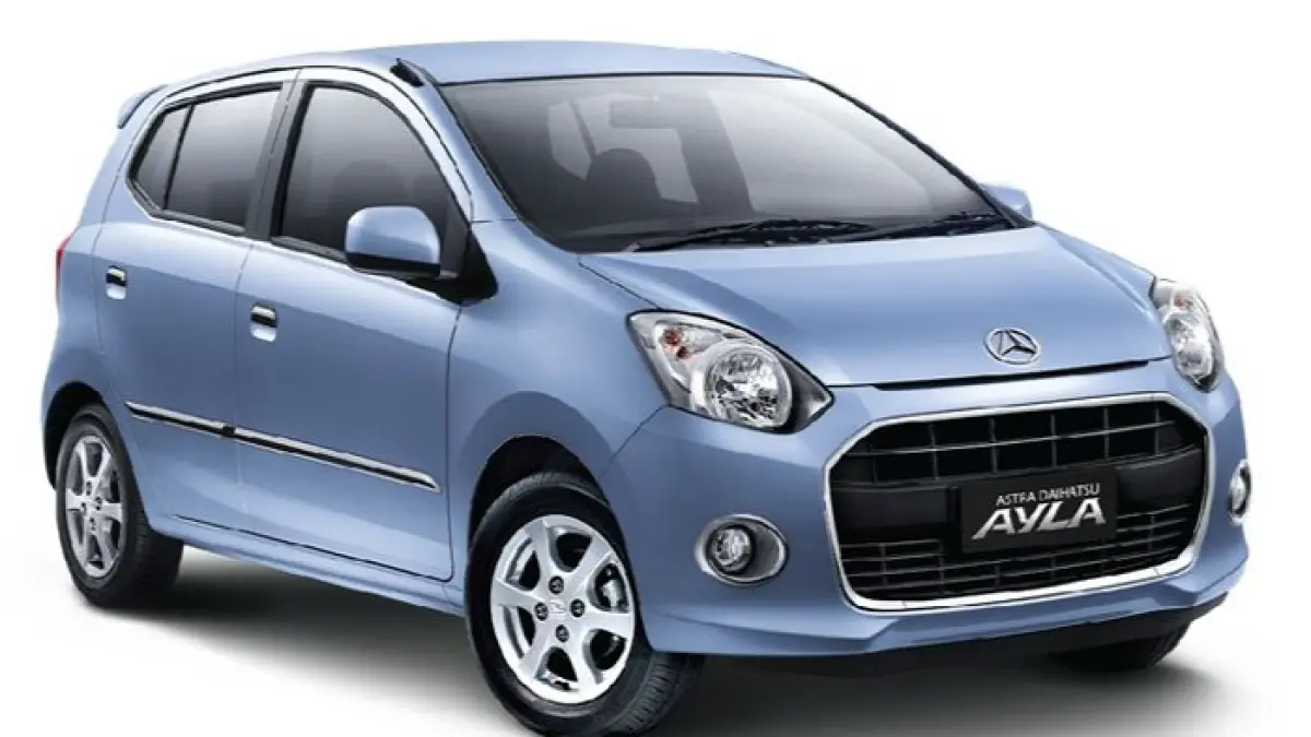 Promo Daihatsu Ayla 2026 menawarkan DP mulai Rp10 juta, angsuran Rp2 jutaan, serta diskon menarik dengan pengiriman ke seluruh Indonesia. (Pinterest) 