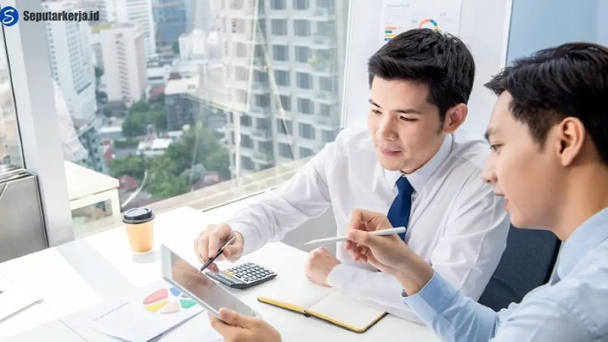 Dokter Tirta membagikan cara menjadi financial stable bagi fresh graduate. Jangan buru-buru bisnis sebelum memiliki tiga bekal penting ini. (Pinterest) 
