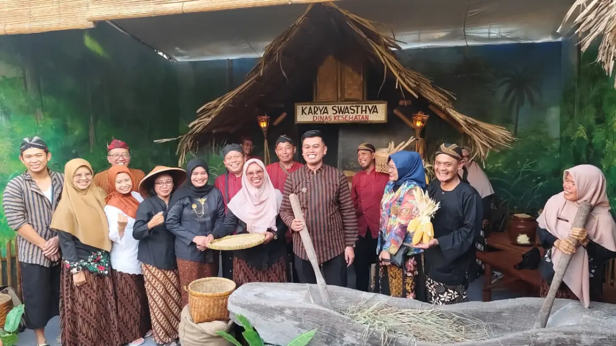Dinkes Kota Blitar turun memeriahkan Bazaar Blitar Djadoel 2026. 