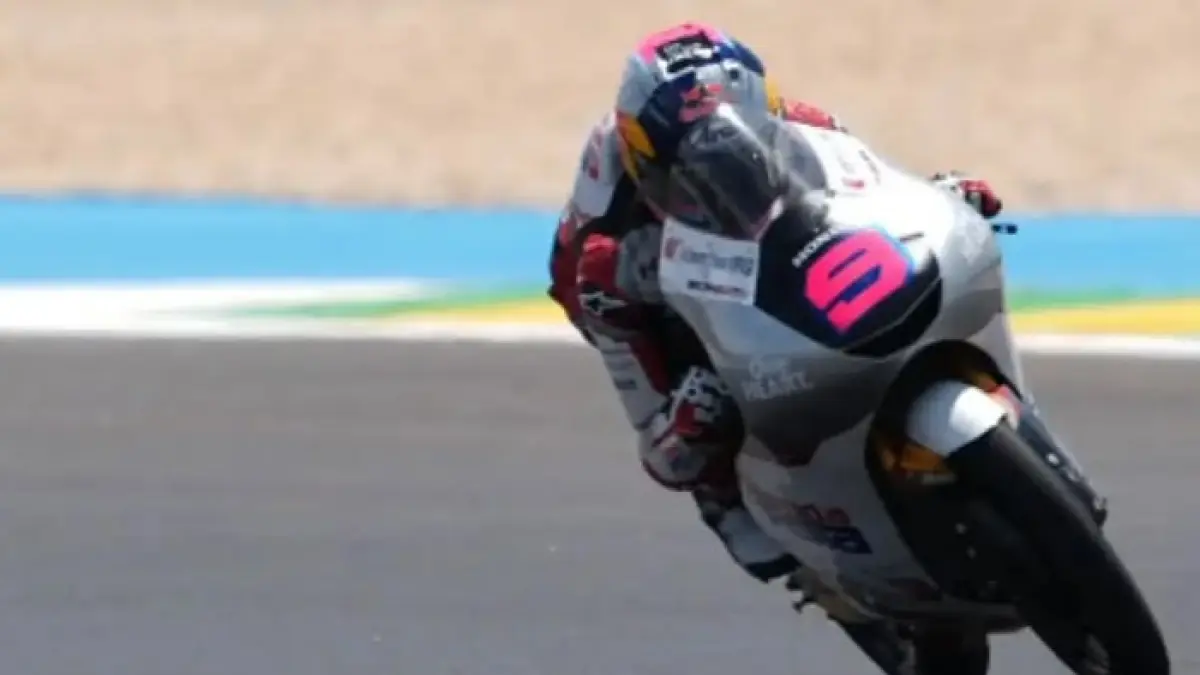 Feda Ega Pratama finis posisi ke-23 pada FP1 Moto3 Jerman 2026. Simak hasil lengkap, klasemen terbaru, serta jadwal race Moto3 Jerman. (Pinterest) 