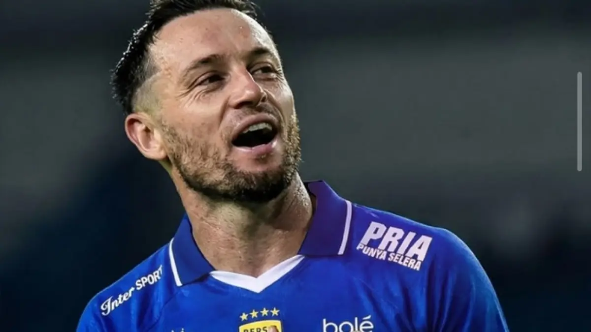 Inilah daftar skuad mewah Persib Bandung terbaru musim 2026/2027 bersama pelatih Igor Tolik. Simak rekrutan asing dan pemain keturunan di sini! (PINTEREST)