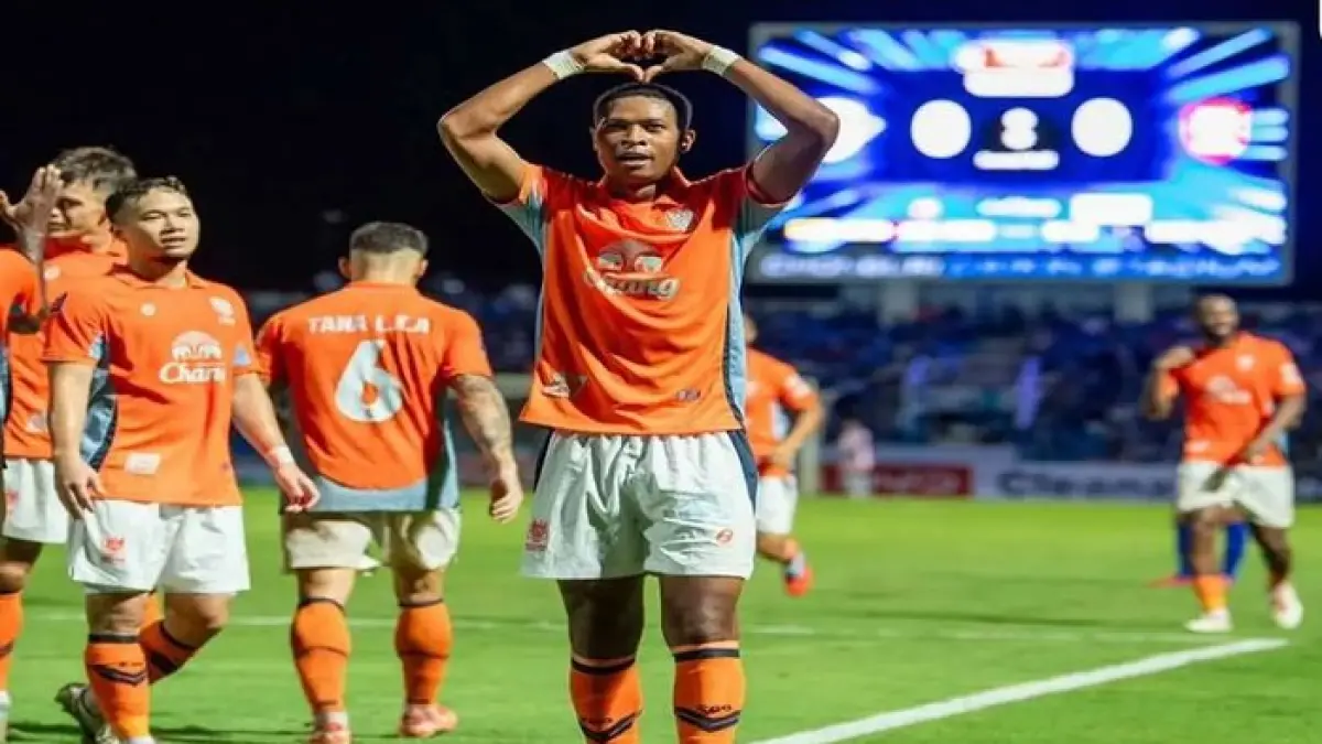 Ratchaburi mengalahkan Persib Bandung 3-0 pada leg pertama 16 besar AFC Champions League Two. Simak jalannya pertandingan dan peluang Persib.(pinterest) 