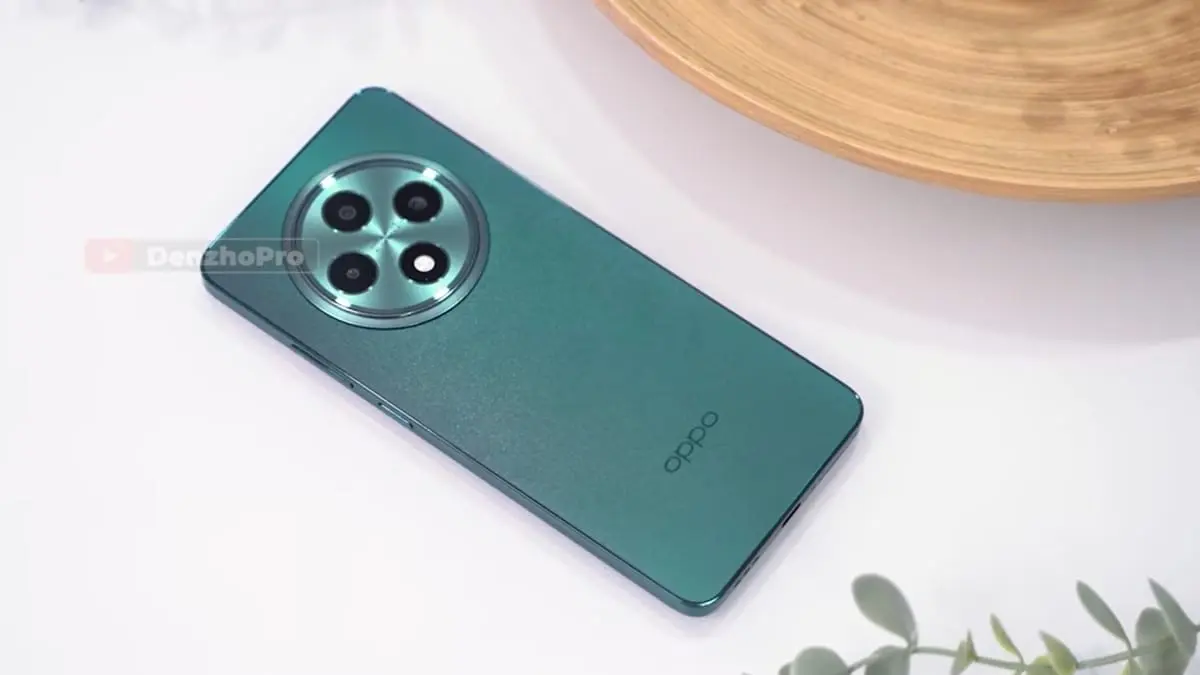 Daftar harga HP Oppo Reno Series Juli 2026 terbaru. Simak spesifikasi dan harga Oppo Reno 12 F, Reno 13, Reno 14 F hingga Reno 15 F 5G.(ScYoutube)