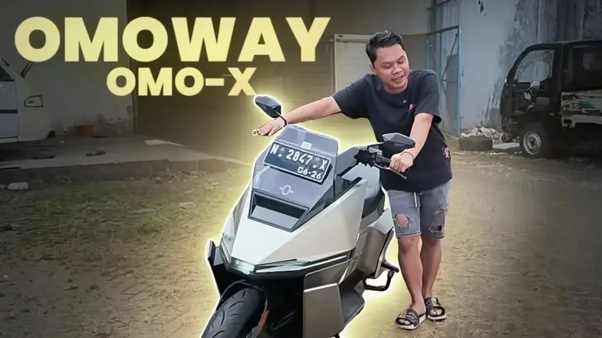 Intip kecanggihan motor listrik Omoway yang bisa jalan sendiri dan cas mandiri! Siap diproduksi di Indonesia tahun depan oleh eks-pakar mobil. (SC YOUTUBE)