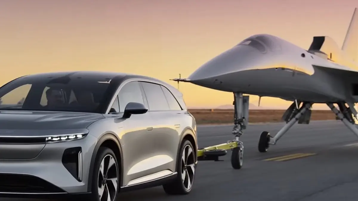 Mobil listrik terbaik 2026 dipimpin Denza Z9 dengan jarak tempuh 1.068 km sekali cas. Simak daftar lengkap EV paling irit dan terjauh tahun ini. (Pinterest) 