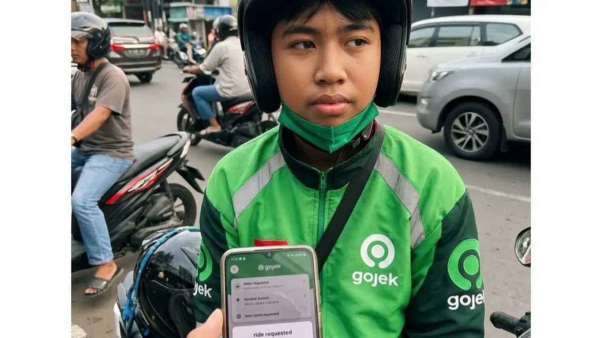 Rekomendasi HP ojol terbaik 2026 harga Rp1 jutaan hingga Rp2 jutaan dengan baterai jumbo, fast charging, GPS akurat, dan performa stabil.(pinterest)