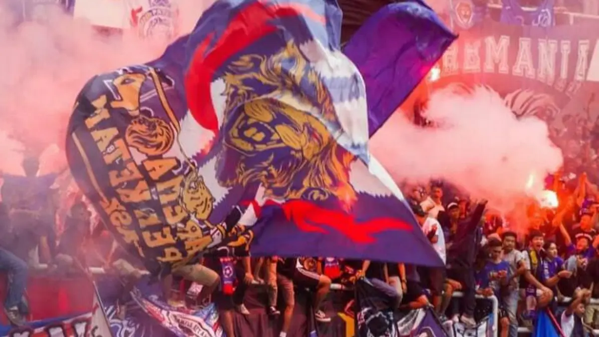 Arema FC mulai fokus pada latihan taktikal jelang Piala Presiden 2026. Sejumlah pemain baru bergabung dan tim pelatih mematangkan strategi musim baru. (Pinterest) 