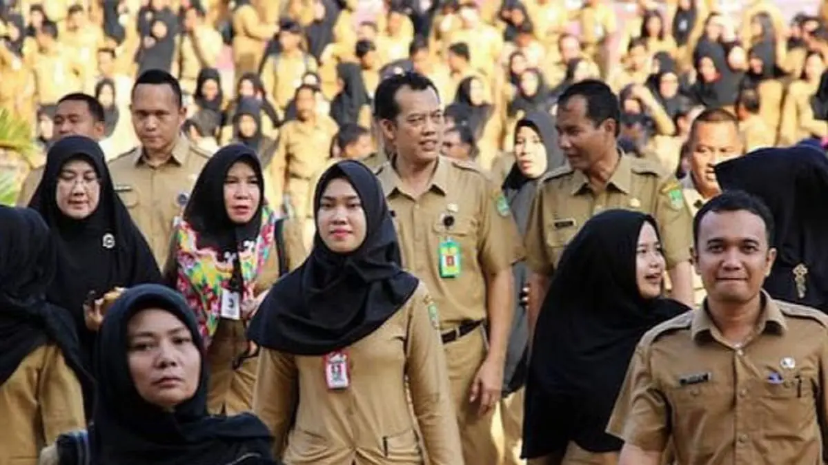 Rapel gaji pensiunan Juli 2026 kembali ramai dibahas. PT Taspen menjelaskan syarat pencairan dan menegaskan belum ada jadwal resmi pembayaran.(Pinterest)