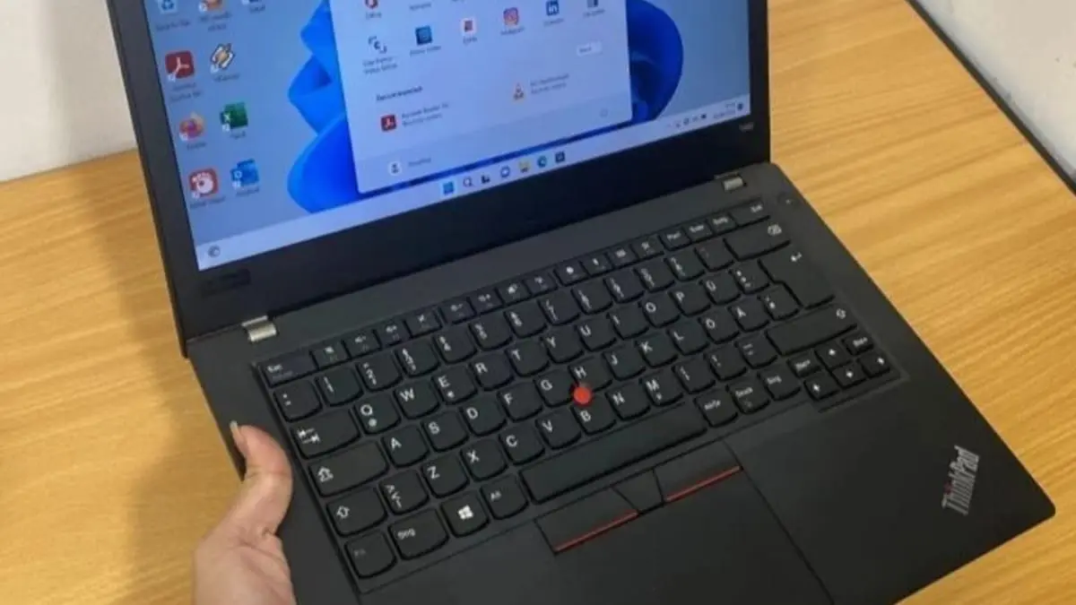 5 ThinkPad bekas terbaik Rp5 jutaan untuk coding dan desain grafis 2026. Pilihan mulai T14 Gen 1, X1 Carbon Gen 7 hingga P53s.(Pinterest)