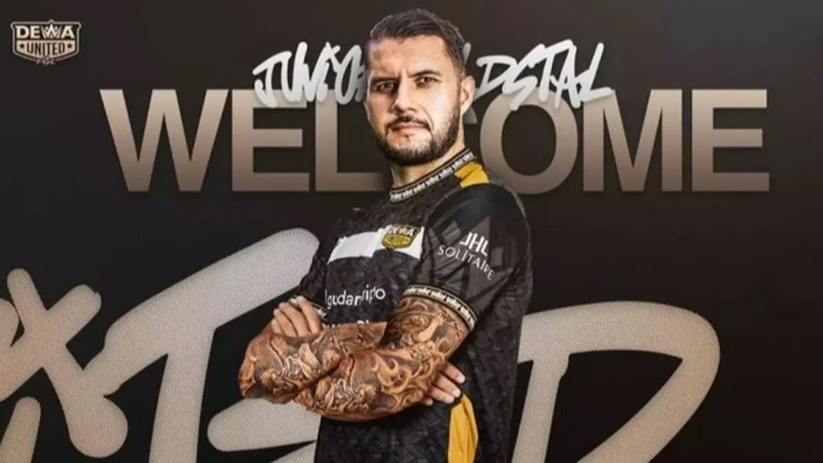 Osmar Loss dirumorkan menjadi pelatih baru Dewa United. Jurnalis Italia Lorenzo Lepore menyebut Persib Bandung tidak pernah menjadikan pelatih asal Brasil itu sebagai kandidat. (Pinterest) 