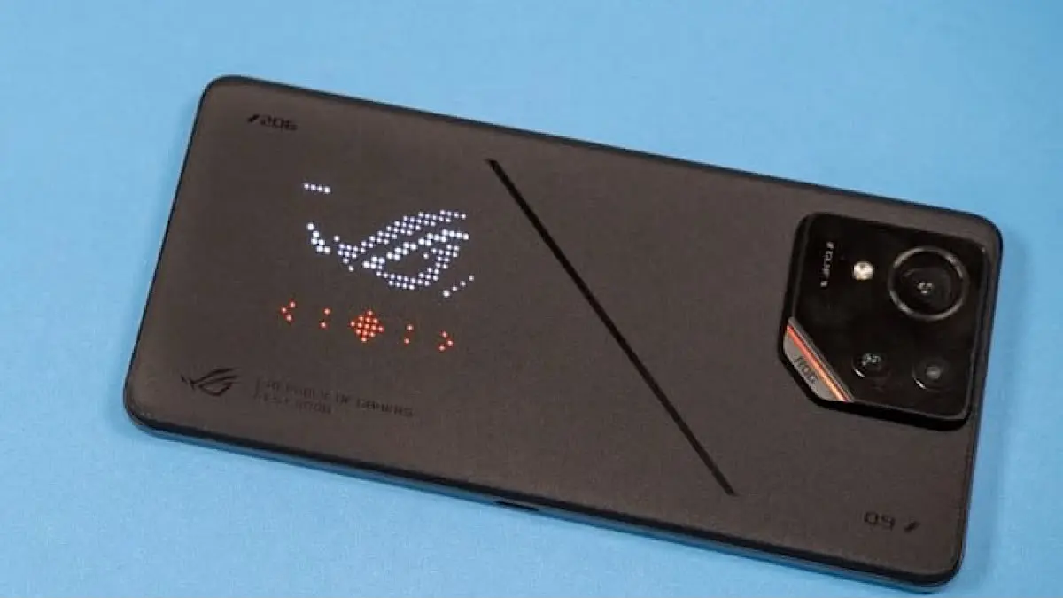 Baca ulasan Asus ROG Phone 9 Pro Edition Rp 21 juta. Cek performa Snapdragon 8 Elite, lampu Anime Vision 648 LED, layar 185Hz, dan AeroActive Cooler.(pinterest)