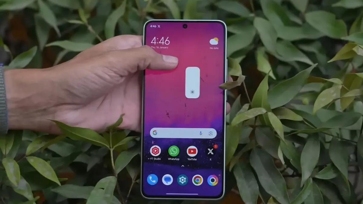 Rekomendasi HP untuk content creator kamera 4K murah mulai Rp2 jutaan terbaik 2026. Lengkap dengan penstabil OIS dan AI canggih! (SC YOUTUBE)