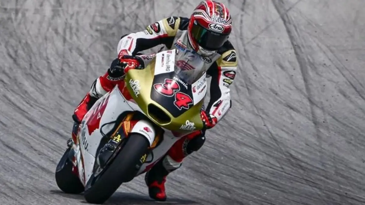 Mario Aji MotoGP tembus posisi 5 besar di GP Thailand 2026 usai tampil mengamuk. Simak hasil lengkap sesi kualifikasi Mario Aji dan Veda Ega Pratama di sini! (SC INSTAGRAM)