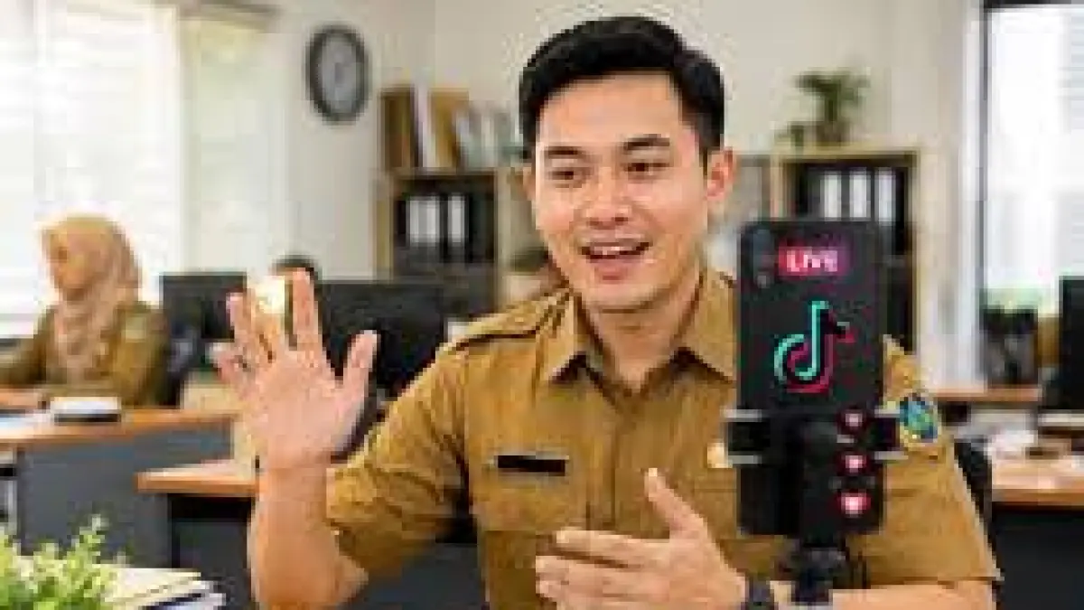 Plt Kepala BKPSDM Kota Blitar mengimbau seluruh ASN tidak melakukan siaran langsung di TikTok maupun media sosial lainnya selama jam kerja, kecuali untuk kepentingan kedinasan yang telah mendapat penugasan atau persetujuan pimpinan.