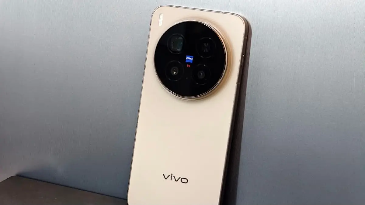 Review Vivo X300 Pro setelah dipakai 7 bulan mengungkap kelebihan dan kekurangan kameranya. Masih jadi salah satu HP kamera flagship paling worth dibeli.(pinterest)