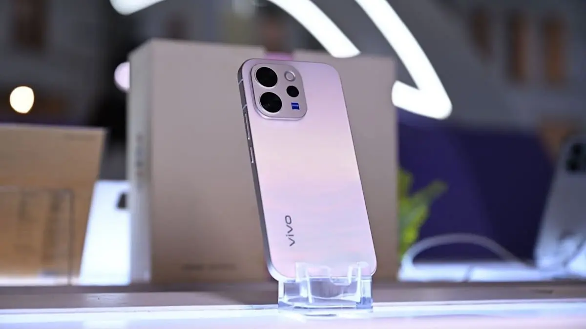 HP flagship killer terbaik 2026 hadir dengan chipset kelas flagship, kamera premium, baterai jumbo, dan layar AMOLED. Simak 10 rekomendasi terbaik yang layak dibeli.(pinterest)