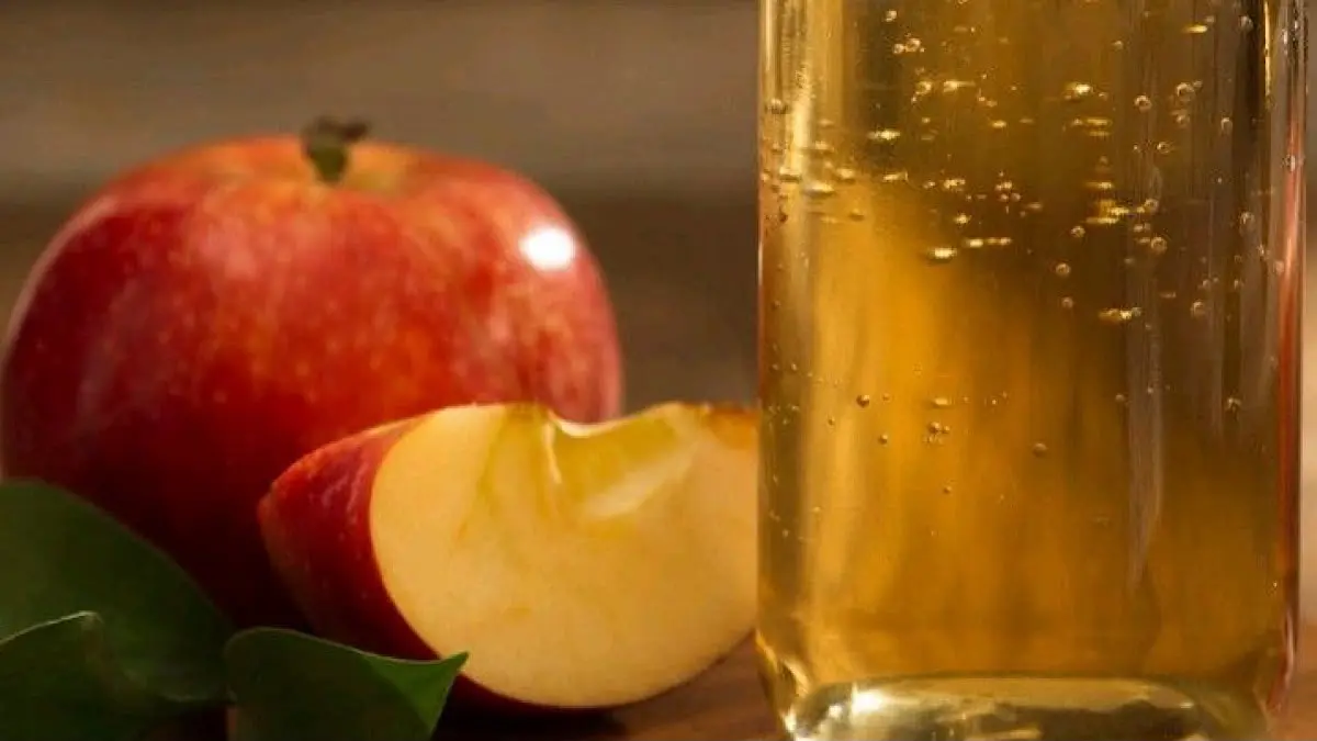 Cuka apel untuk gula darah disebut dapat membantu mengurangi lonjakan gula darah bila diminum sebelum makan. Simak juga manfaat kunyit, kurma, dan tips pola makan sehat.(pinterest)