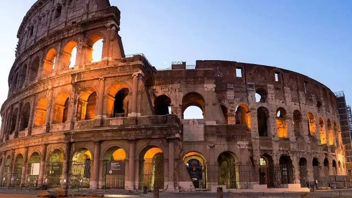 Keajaiban dunia yang menakjubkan menyimpan kisah luar biasa, mulai dari Tembok Besar China, Machu Picchu, Petra, hingga Piramida Giza yang masih berdiri kokoh. (PINTEREST)