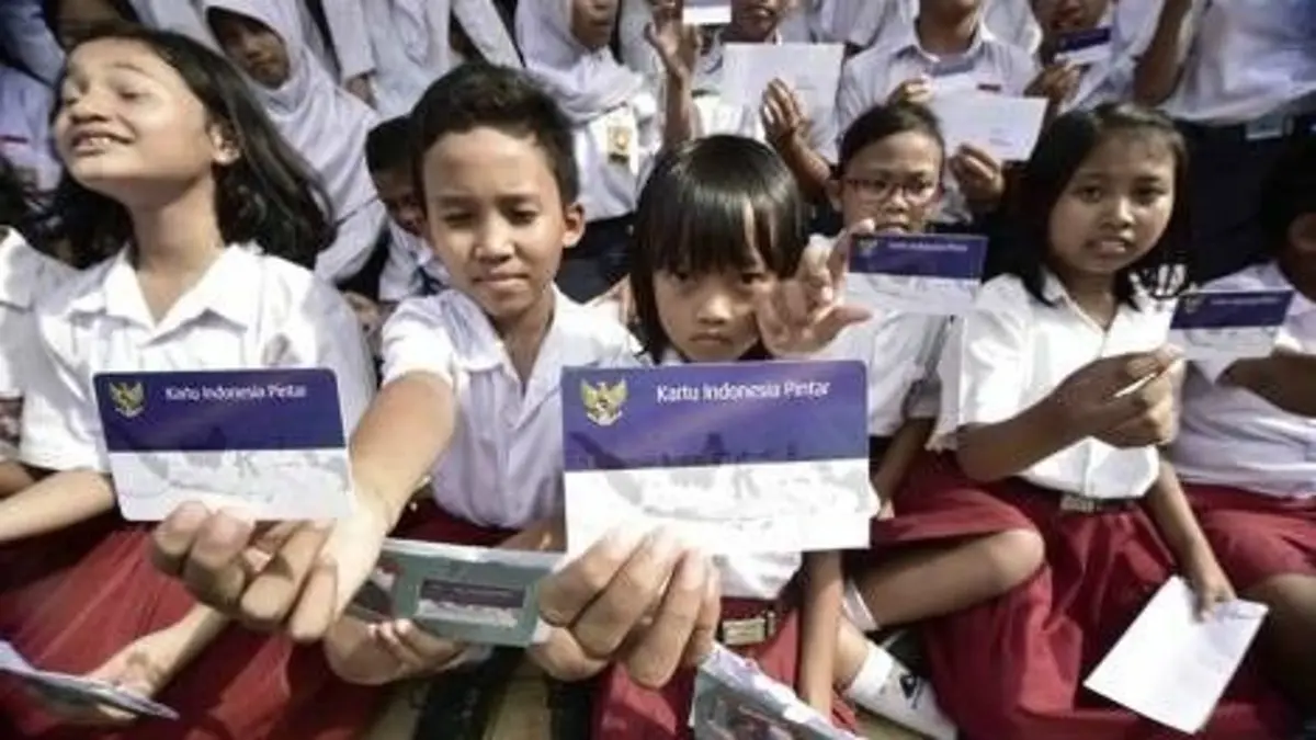 Aktivasi Rekening PIP 2026 wajib dilakukan calon penerima Program Indonesia Pintar. Simak syarat, dokumen, bank penyalur, dan cara aktivasi agar bantuan bisa dicairkan. (PINTEREST)