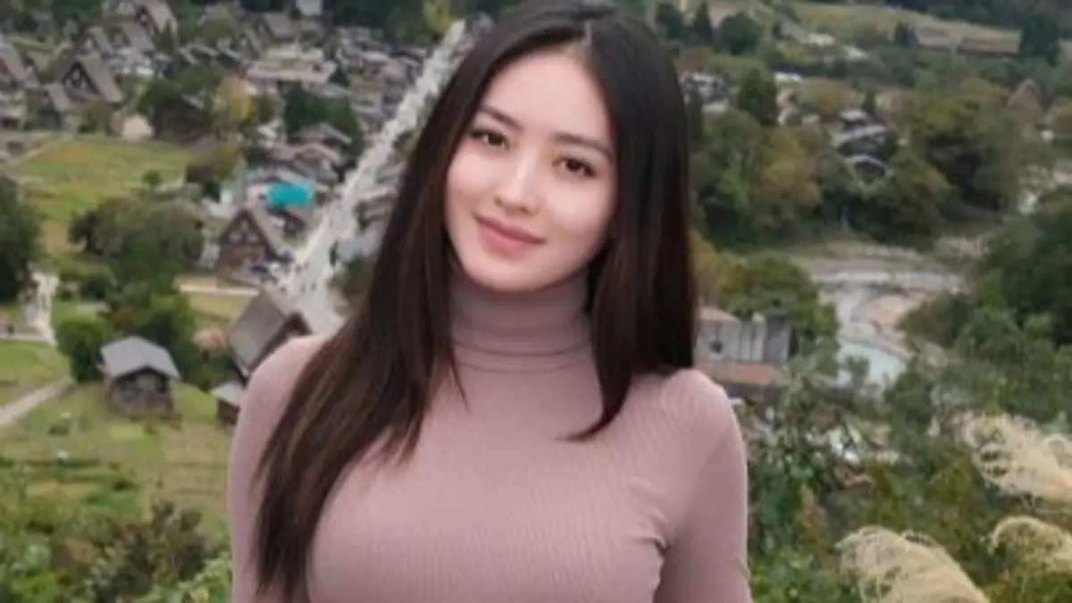 Natasha Wilona mengaku masih bersahabat dengan Verrell Bramasta. Di saat bersamaan, ramalan tarot soal peluang keduanya kembali bersama ramai jadi perbincangan. (Pinterest) 