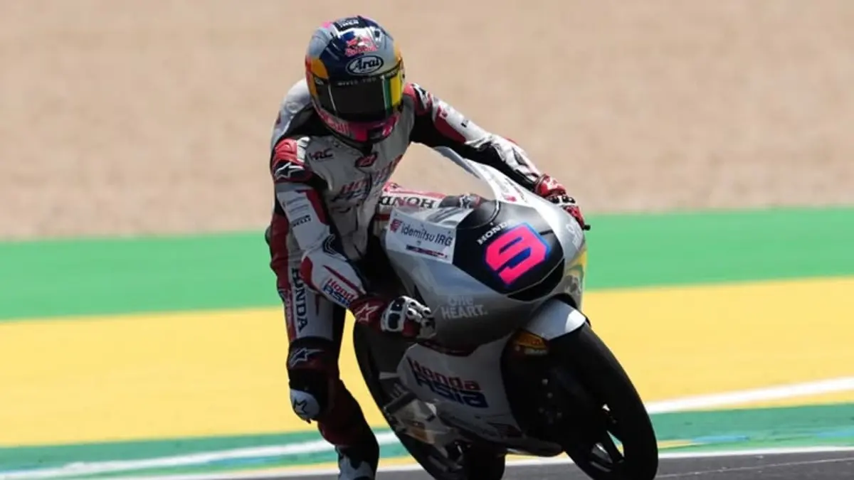 Veda Ega Pratama Moto3 menjadi sorotan di Silverstone setelah antusiasme penonton disebut meningkat. Simak perkembangan terbaru pembalap muda Indonesia di Grand Prix Inggris. (PINTEREST)