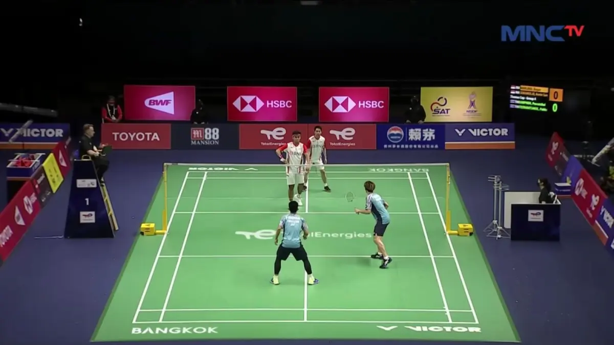 Kevin Sanjaya Sukamuljo dan Bagas Maulana tampil sebagai pasangan dadakan di ajang Thomas Cup. Meski baru dipasangkan, keduanya mampu menunjukkan permainan yang solid dan meraih kemenangan atas ganda Thailand.