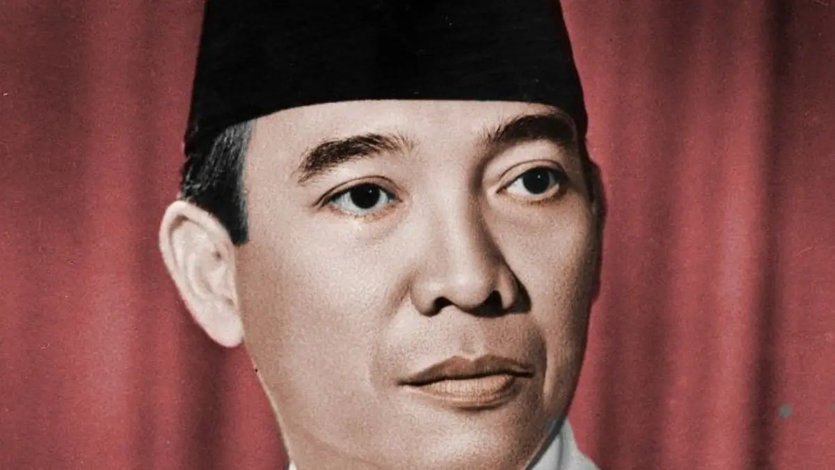 Sisi kelam Soekarno kembali menjadi perdebatan. Mulai dari Demokrasi Terpimpin, pembubaran partai politik, penahanan tokoh oposisi, hingga Konfrontasi Malaysia. (Pinterest) 