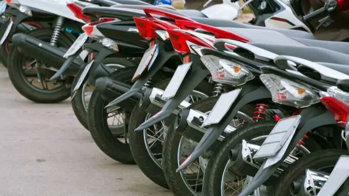 Lelang motor murah di Power Auction menawarkan Yamaha Mio Rp3 juta, Aerox Rp8,3 juta, Honda Beat, Scoopy hingga Gear dengan harga di bawah Rp10 juta.(Pinterest)