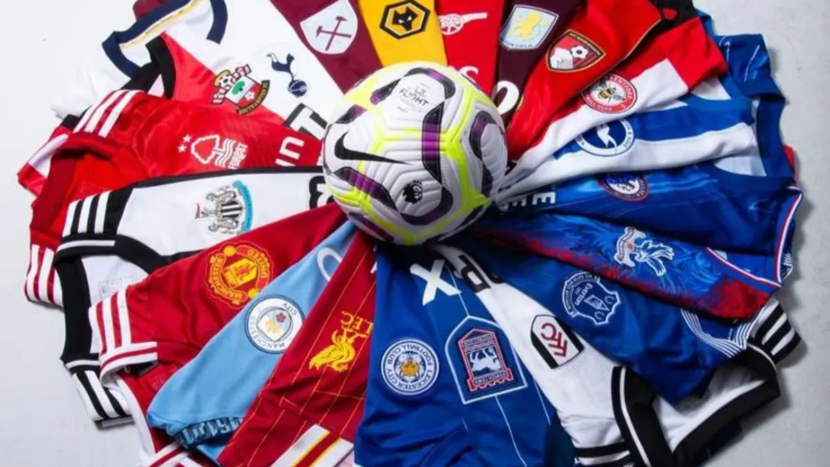Jersey klub Eropa 2025/2026 resmi dirilis. Simak desain terbaru Chelsea, Manchester United, Real Madrid, Barcelona, Liverpool hingga PSG.(Pinterest)