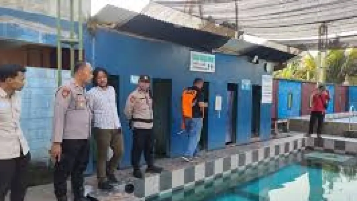 Nyawa Bayi Tak Tertolong Ditinggal Pendamping Saat Berenang Di Kolam.