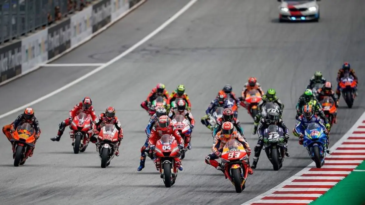 Jadwal MotoGP 2026 lengkap 22 seri dan daftar rider. Simak kalender balapan serta debut Toprak Razgatlioglu di MotoGP.