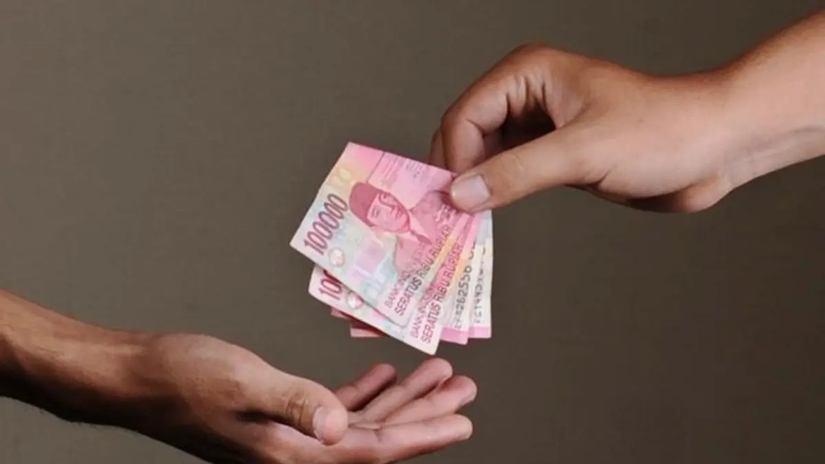 Arah mencari rezeki menurut Primbon Jawa ternyata berbeda berdasarkan weton. Simak daftar arah keberuntungan dan waktu terbaik mencari rezeki. (PINTEREST)