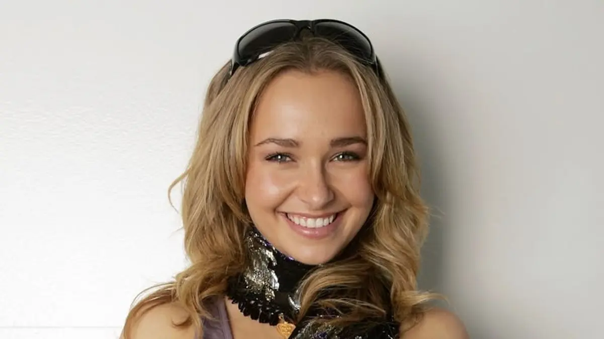 Hayden Panettiere meninggal dunia di usia 36 tahun. Polisi memastikan tidak ada tanda tindak kriminal, sementara penyebab kematian masih menunggu hasil autopsi.(Pinterest)