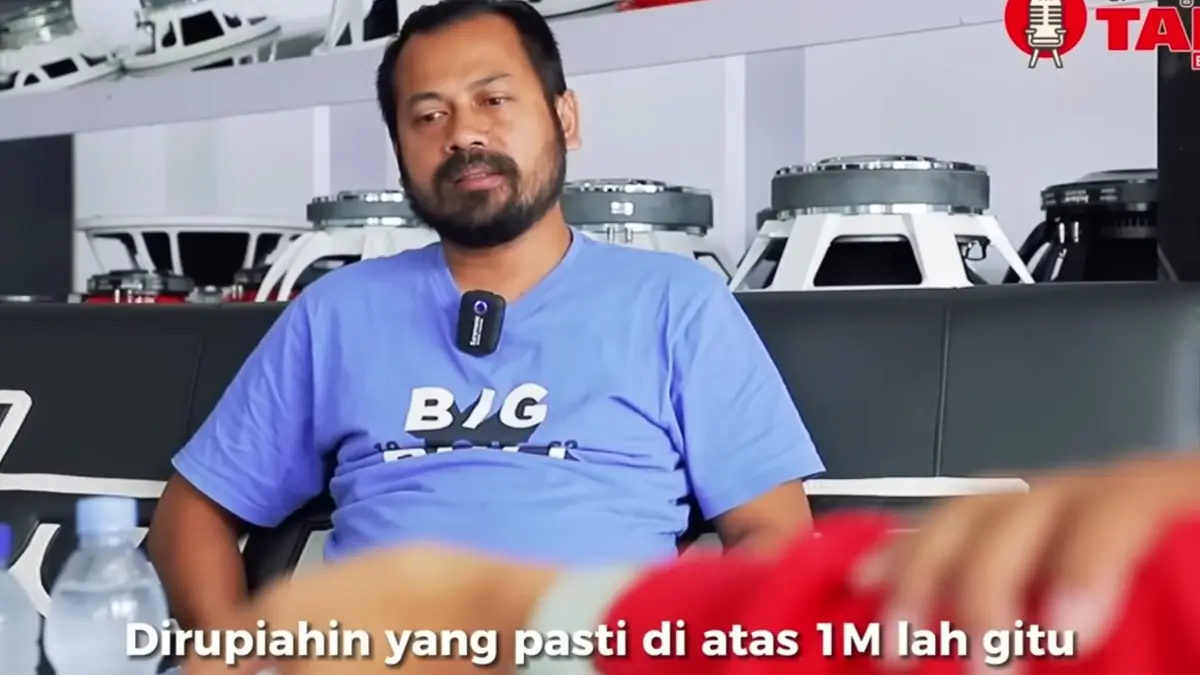 Sound horeg Sam Brewok Blitar makin populer. Booking karnaval bisa setahun sebelumnya, bahkan ada yang rela DP untuk mengamankan jadwal.(Pinterest)