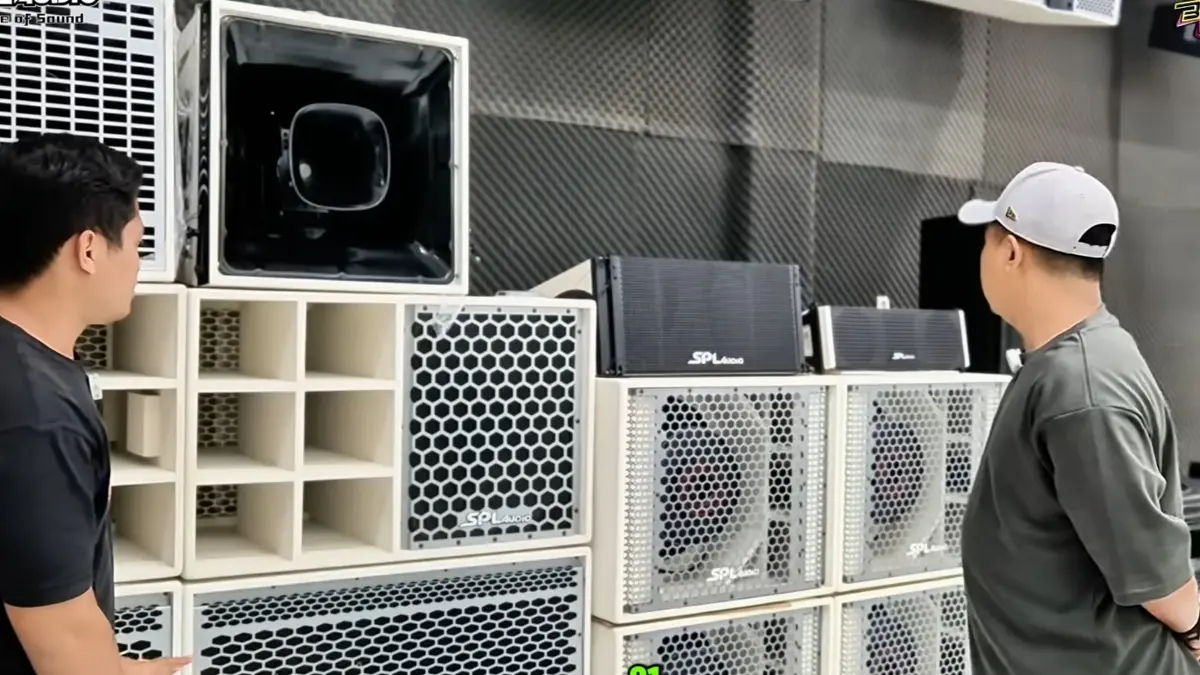 SPL Audio membongkar rahasia sound 16 sap di Sumber Sewu. Middle 10 inci, subwoofer 21 inci hingga level plus 8 dB jadi sorotan.(ScYoutube)