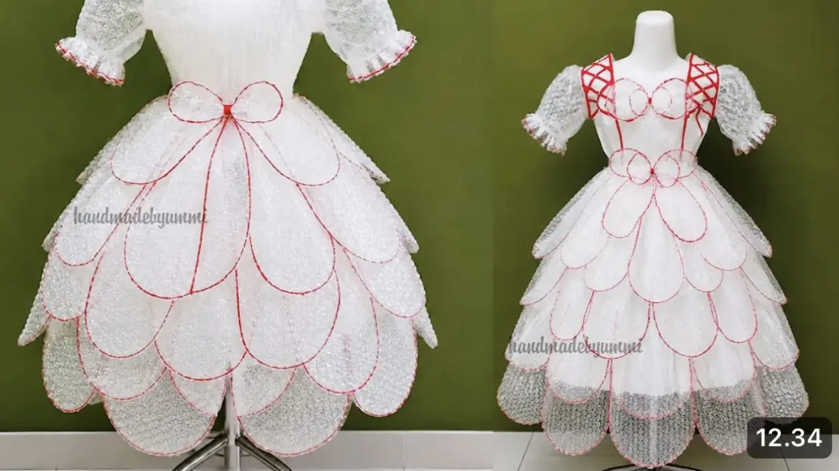 Tutorial kostum karnaval dari plastik kresek dan bubble wrap bekas. Mudah dibuat, hemat biaya, dan cocok untuk anak-anak saat lomba atau pawai.