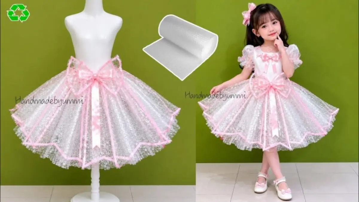 Rok dari bubble wrap bekas bisa dibuat menjadi kostum anak. Simak cara membuatnya dengan lakban warna, steples, dan aksen pita.