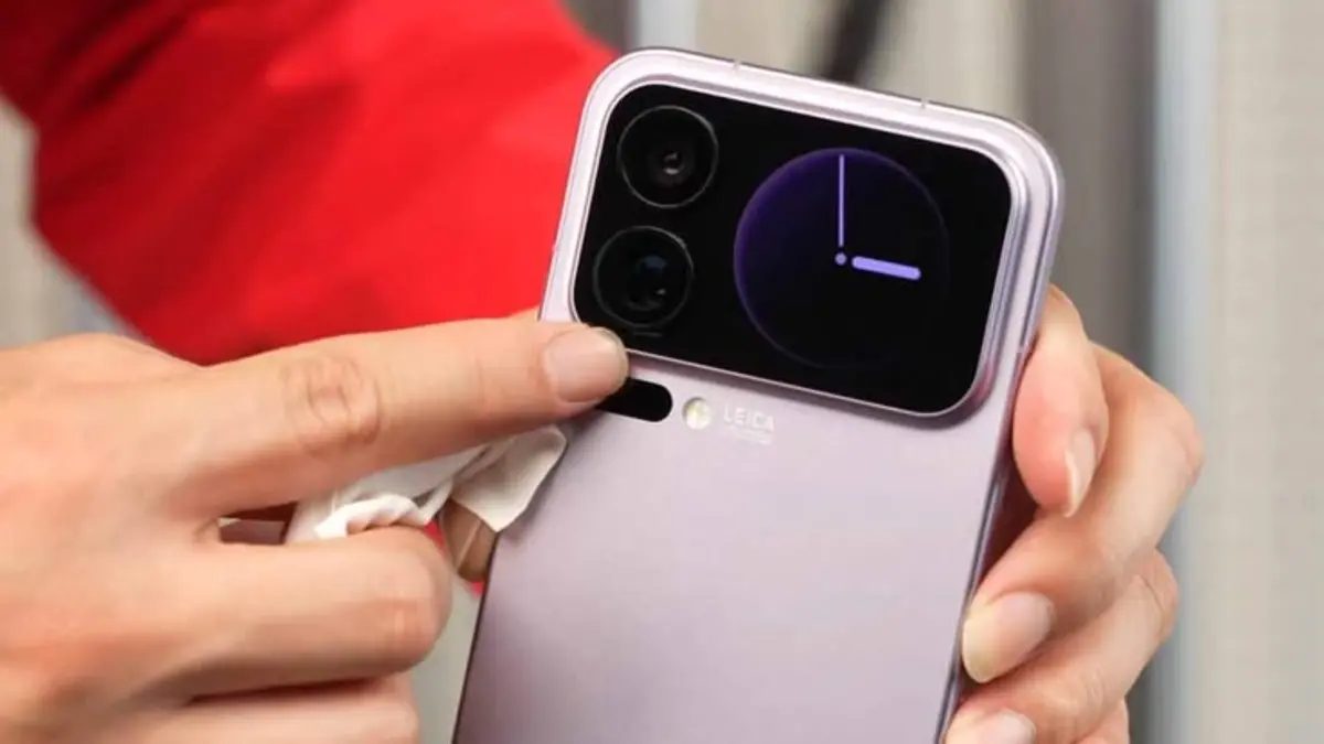 Xiaomi 18 Pro Max disebut membawa baterai 8.500 mAh dan kamera 200 MP. Simak fitur unggulan serta tiga kekurangannya sebelum membeli.(Pinterest)