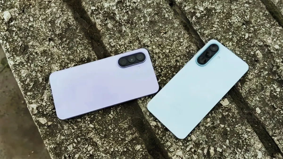 Samsung terbaru pertengahan 2026 hadir dalam beragam pilihan, dari Galaxy S26 Ultra hingga A07 untuk kebutuhan dan anggaran berbeda. (SC YOUTUBE)