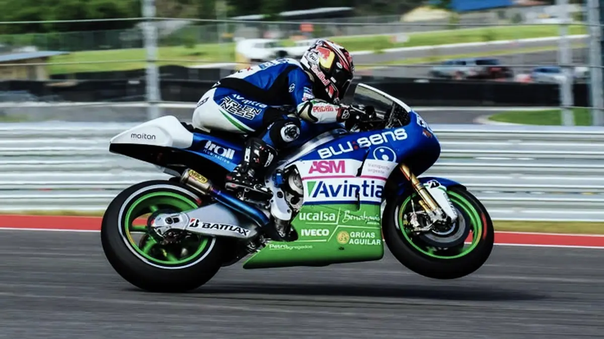 Hiroshi Aoyama disebut menyiapkan latihan ekstrem untuk Veda Ega Pratama dengan motor spesifikasi Moto2 jelang Sachsenring. (PINTEREST)