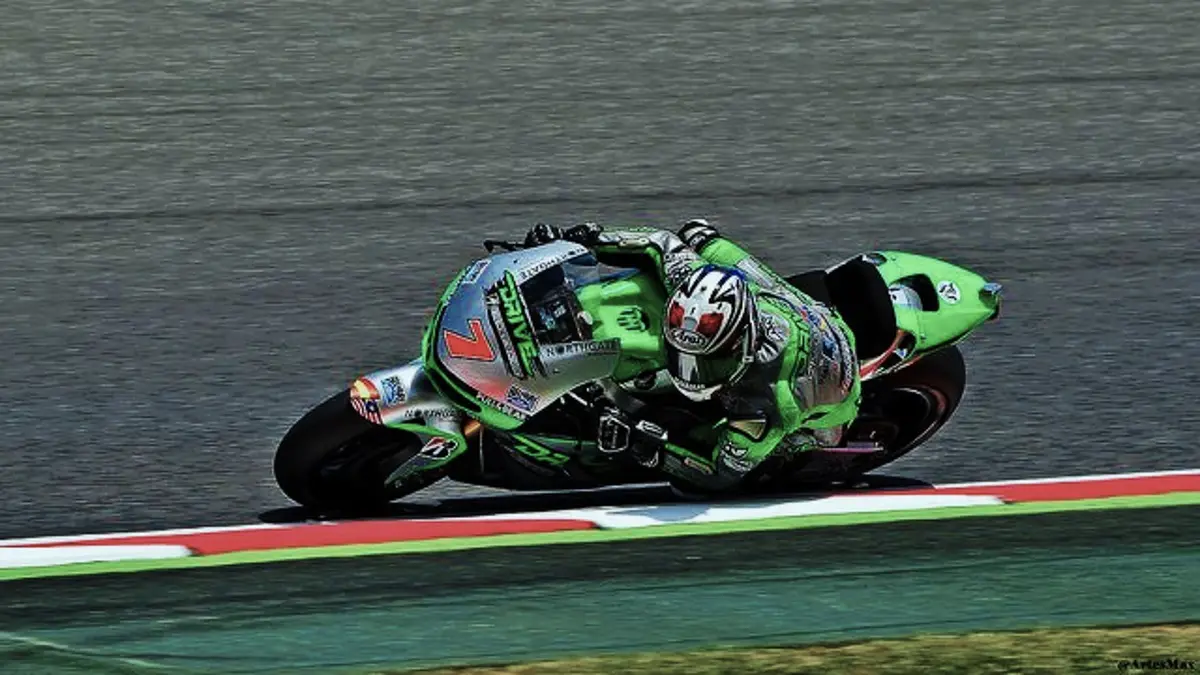 Hiroshi Aoyama menyiapkan strategi berbeda untuk Veda Ega Pratama dengan latihan motor Moto2 sebagai persiapan menghadapi Sachsenring. (PINTEREST)