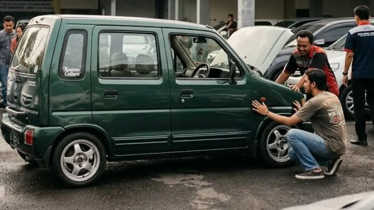 Karimun akhirnya memiliki posisi yang cukup unik di pasar mobil bekas. Dulu kalah populer karena desain dan teknologinya, kini justru dicari karena karakter klasik, kemudahan modifikasi, serta nilai culture yang melekat pada desainnya.