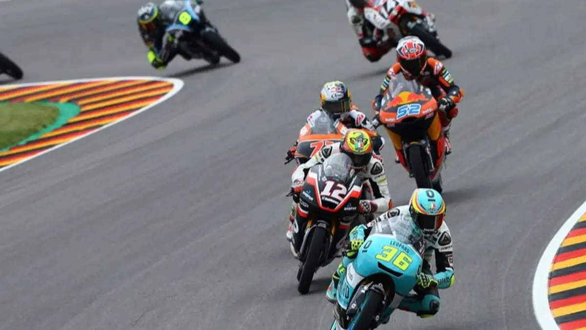 Moto3 Aragon 2026 digelar 28-30 Agustus. Simak jadwal lengkap FP, kualifikasi, race dan kiprah Veda Ega Pratama di MotorLand Aragon.(Pinterest)