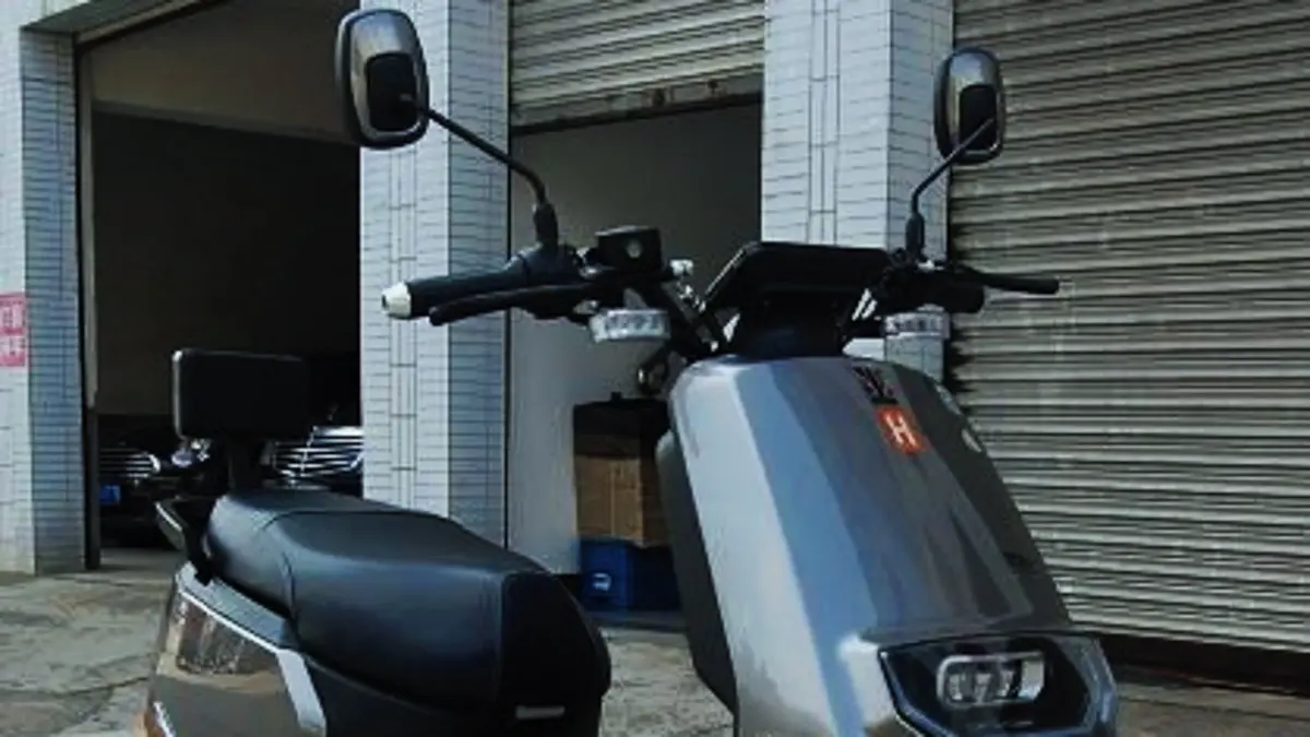 Motor listrik jarak jauh 2026 punya banyak pilihan. Alpha Entry klaim 140 km, sementara Polytron Fox 350 mencapai 130 km sekali cas. (PINTEREST)
