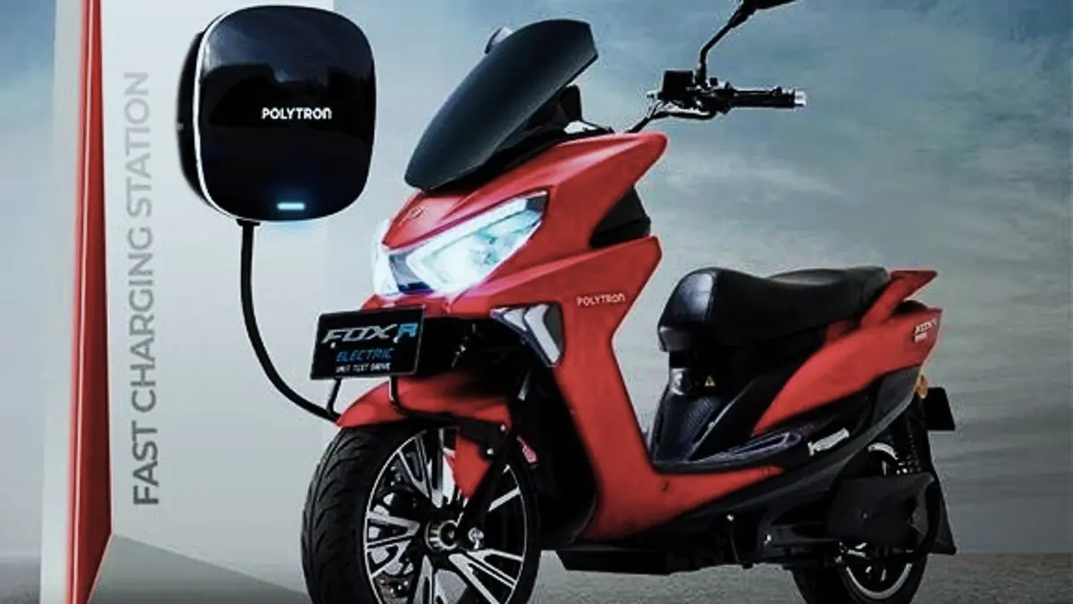 Polytron Fox R menawarkan jarak tempuh sekitar 100 km dan kecepatan 97 km/jam, tetapi punya catatan pada posisi berkendara dan respons tenaga. (PINTEREST)
