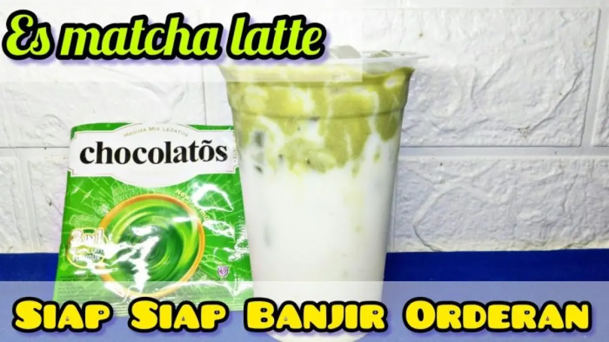 Es matcha latte ini dibuat dengan bahan sederhana dan bisa dijual Rp7.000 per cup. Simak resep mudah menggunakan bubuk matcha latte.